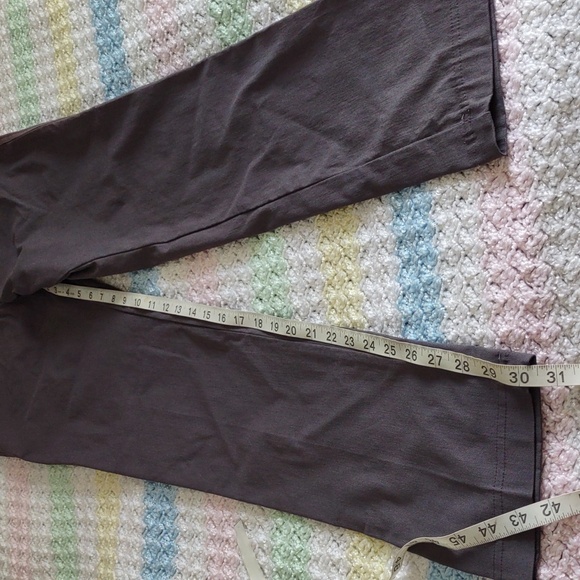 Equestrian Size Medium Grey Pants *Flawed* - Picture 8 of 16